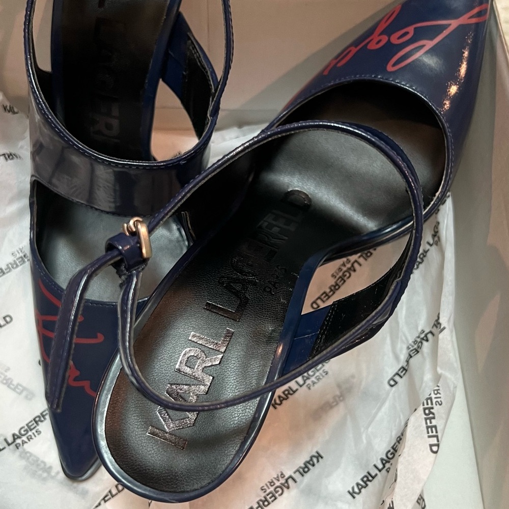 Karl Lagerfeld Navy high heel pumps